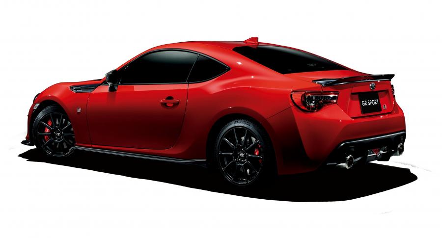  Toyota GT 86 GR Sport 2018 года  (JP) (фото 2 из 5)